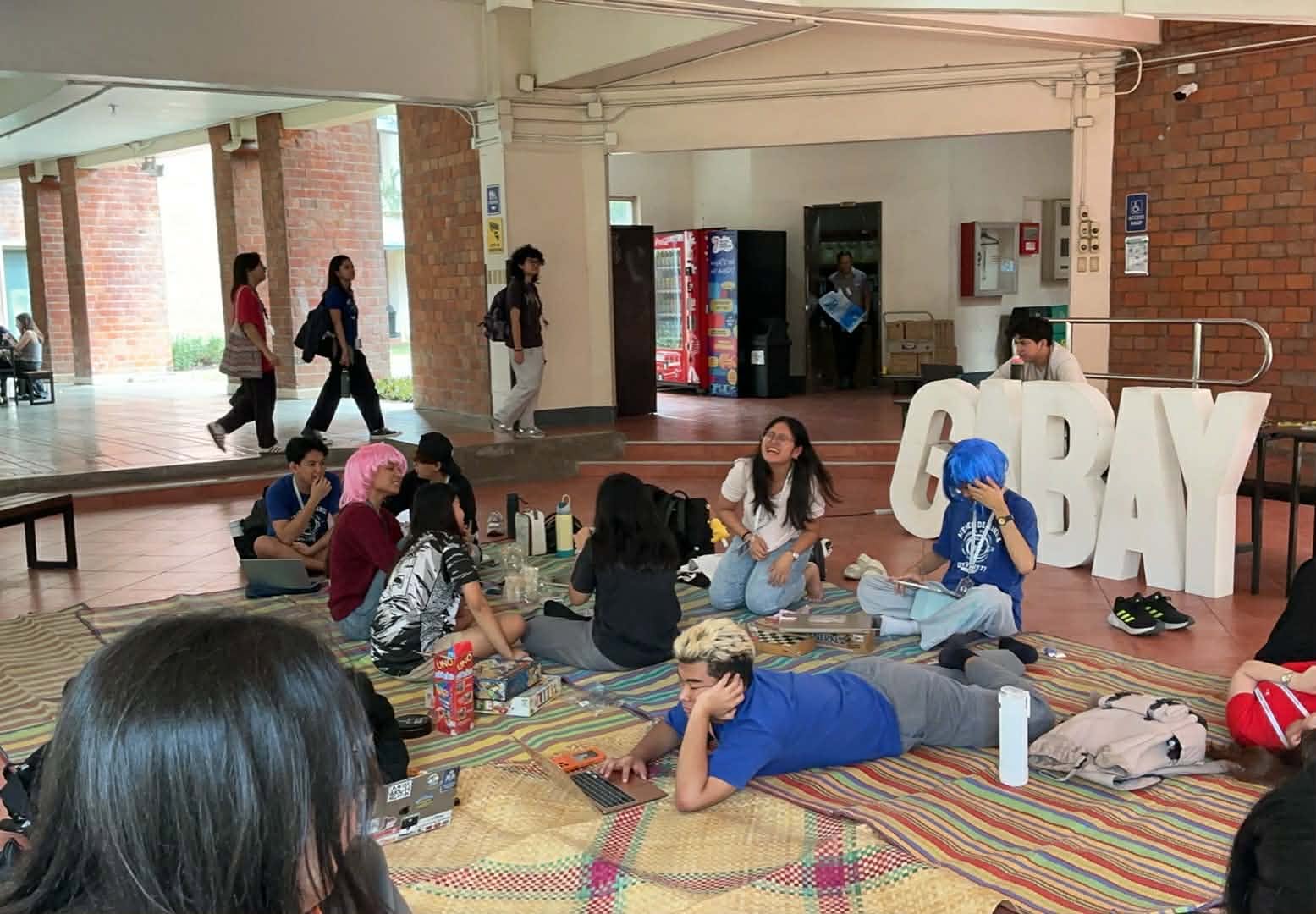 Tambay Week